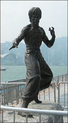 20111106-Wiki C Film  Bruce_Lee_Statue.jpg